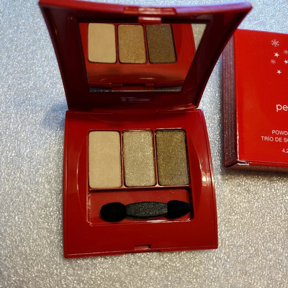 Jafra Cosmetics Powder Eyeshadow Trio Peppermint Glam